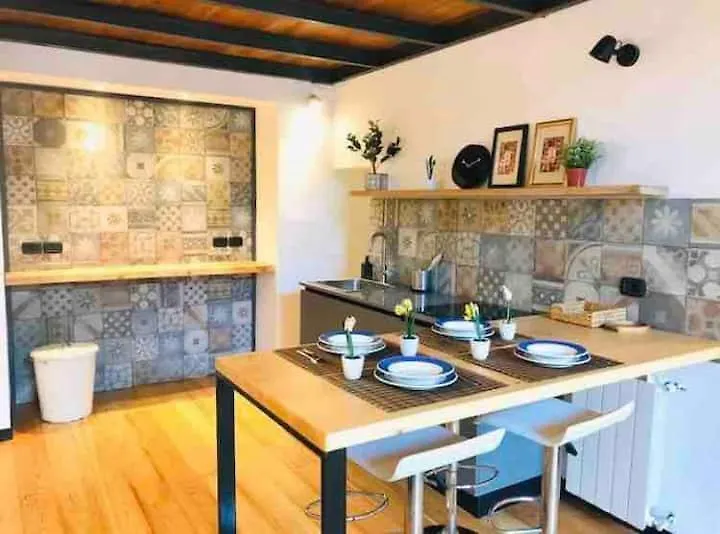 Oli-Oli House City Center, Two Adjacent House X11 People,Double Kitchen, Courtyard, Catania 0*,