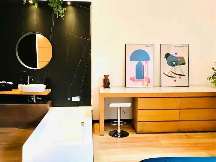 Oli-Oli House City Center, Two Adjacent House X11 People,Double Kitchen, Courtyard, Catania